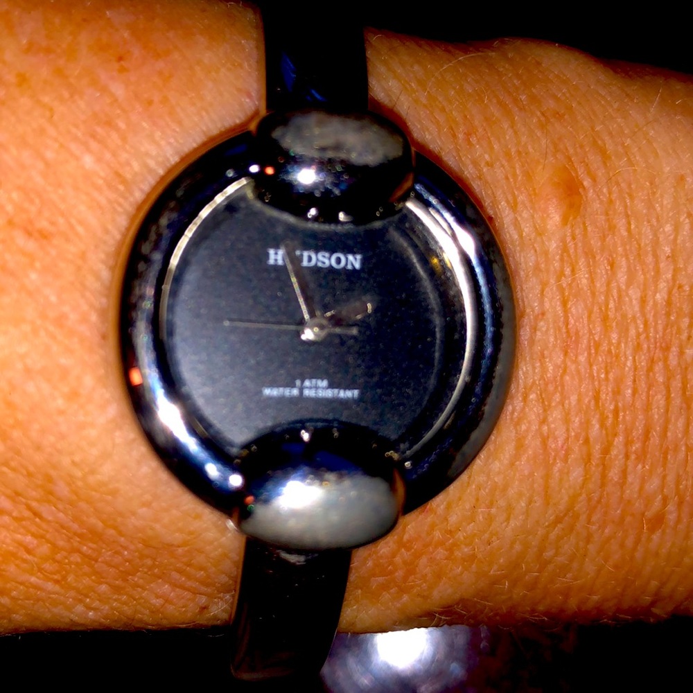 Vintage Ladies silvertone, water resistant watch.